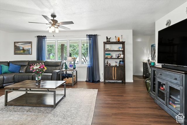 2603 E SUMMERWOOD DR, Layton, UT 84040