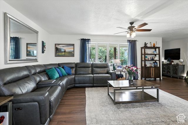 2603 E SUMMERWOOD DR, Layton, UT 84040