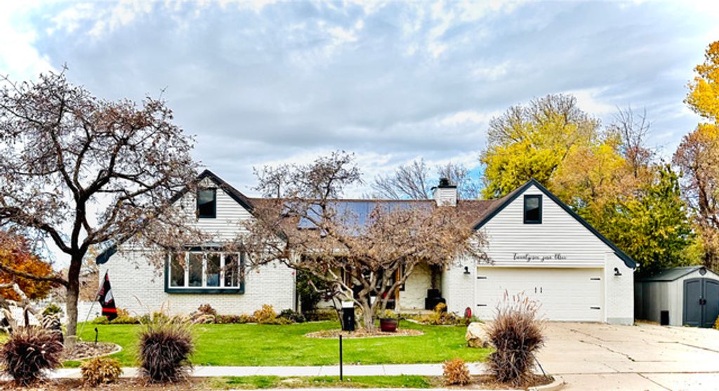 2603 E SUMMERWOOD DR, Layton, UT 84040