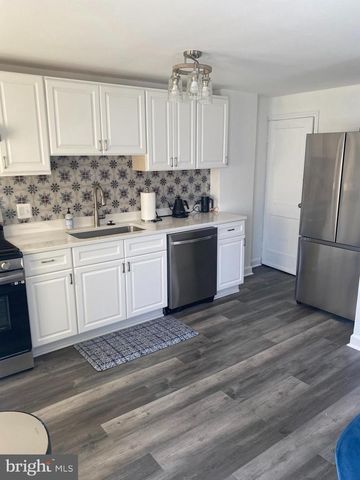 3643 GREENVALE RD, Baltimore, MD 21229