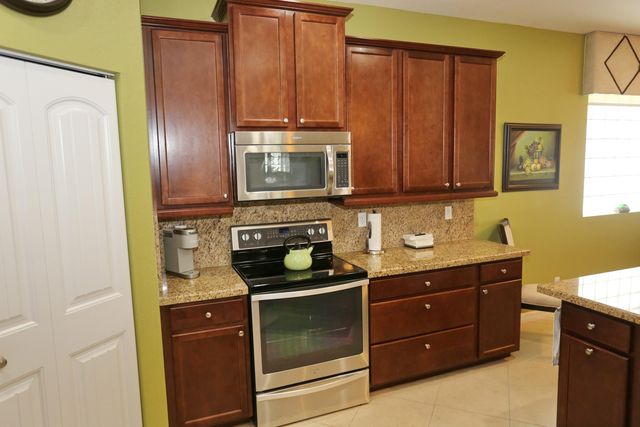 7171 Prudencia Drive, Lake Worth, FL 33463
