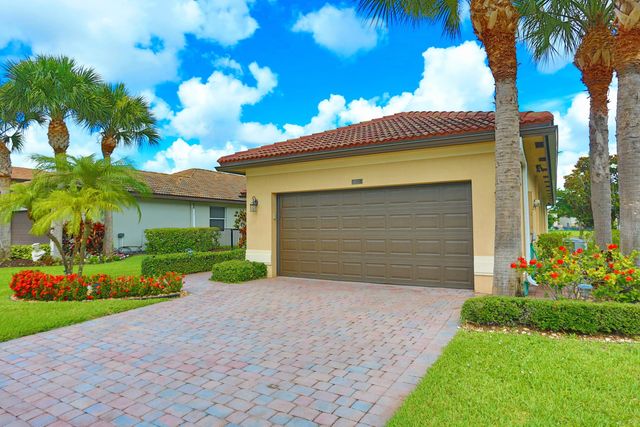 7171 Prudencia Drive, Lake Worth, FL 33463