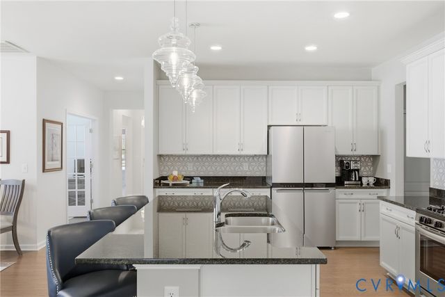 6169 Magnolia Cove Ct, Chester, VA 23831