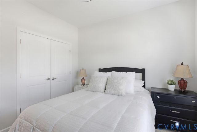 6169 Magnolia Cove Ct, Chester, VA 23831