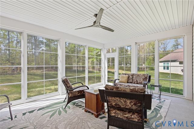 6169 Magnolia Cove Ct, Chester, VA 23831