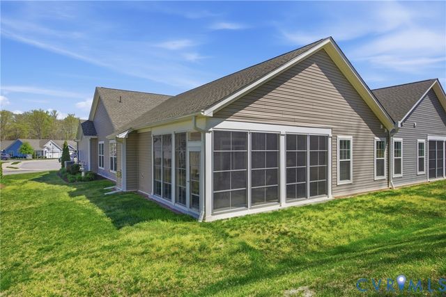 6169 Magnolia Cove Ct, Chester, VA 23831