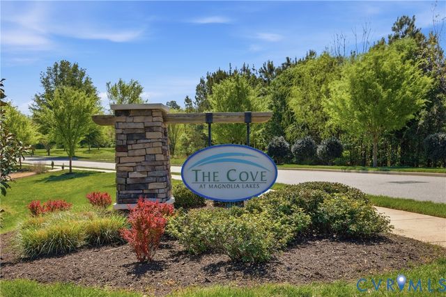 6169 Magnolia Cove Ct, Chester, VA 23831