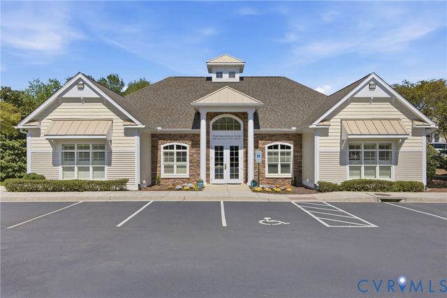6169 Magnolia Cove Ct, Chester, VA 23831