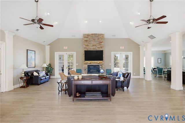 6169 Magnolia Cove Ct, Chester, VA 23831
