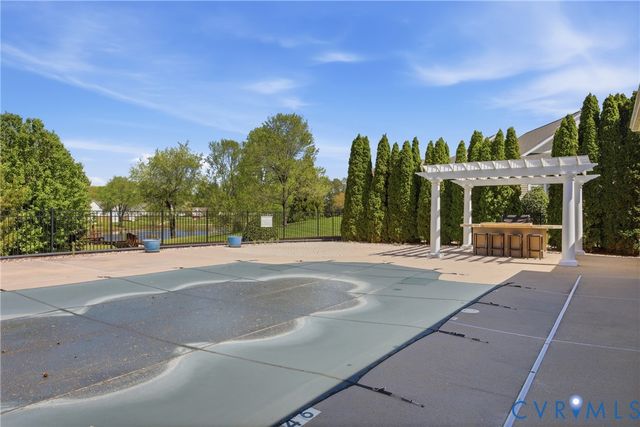 6169 Magnolia Cove Ct, Chester, VA 23831