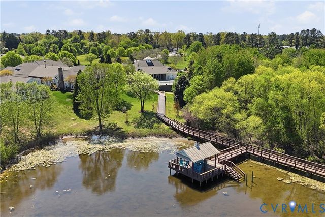 6169 Magnolia Cove Ct, Chester, VA 23831