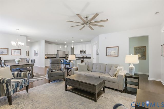 6169 Magnolia Cove Ct, Chester, VA 23831