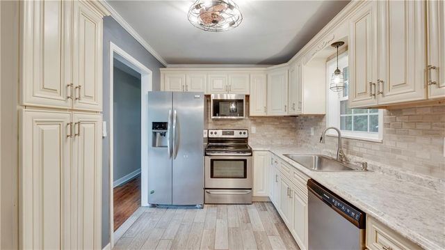 19 Fernwood NE Way, Rome, GA 30161