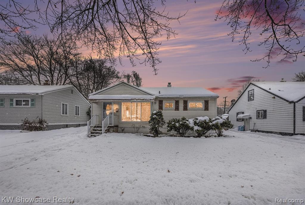 575 4th Avenue, Pontiac, MI 48340