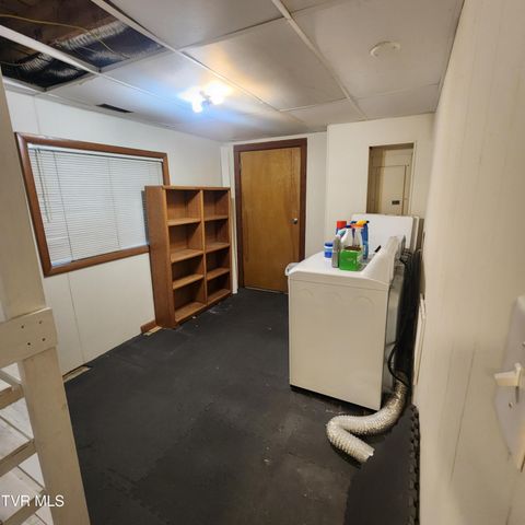 153 H R King Road, 1, Gray, TN 37615