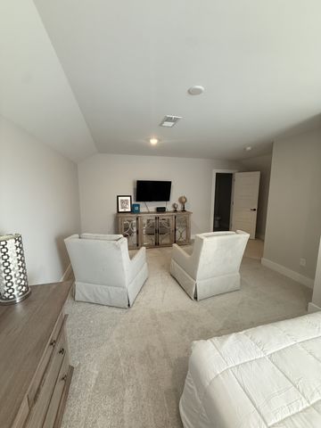 9030 Headwaters Dr, Franklin, TN 37064