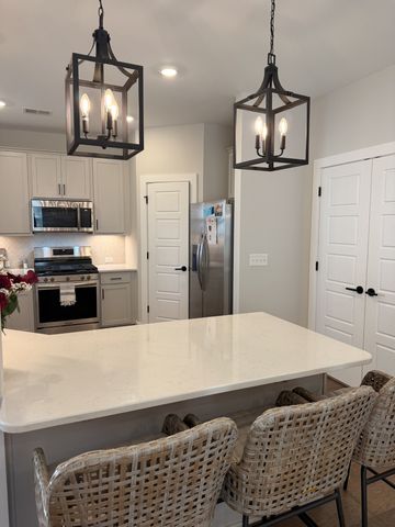9030 Headwaters Dr, Franklin, TN 37064