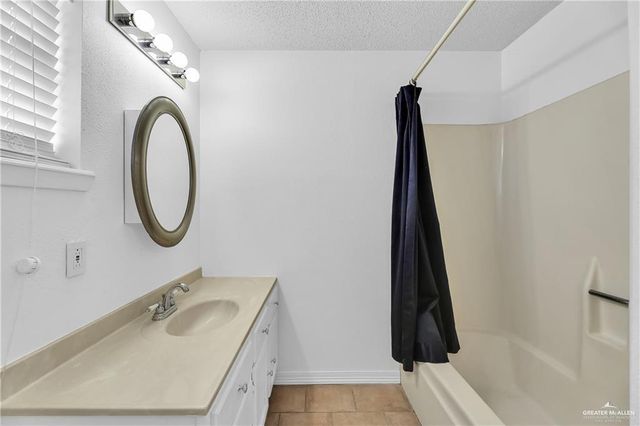 1001 N 15th Street, Mcallen, TX 78501