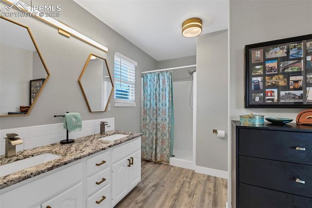 200 Wolf Cub Trail, Canon City, CO 81212