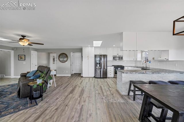 200 Wolf Cub Trail, Canon City, CO 81212