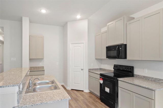611 Burkett Street, Dayton, TX 77535