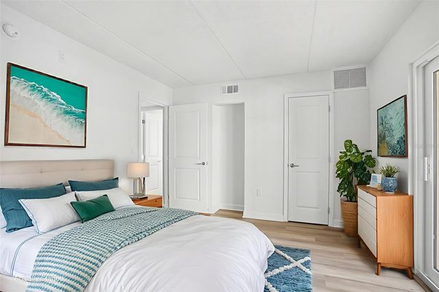 8911 BLIND PASS ROAD 122, St Pete Beach, FL 33706