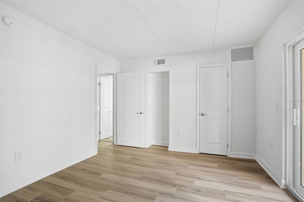 Image 21 of property listing at 8911 BLIND PASS ROAD 122, St Pete Beach, FL 33706