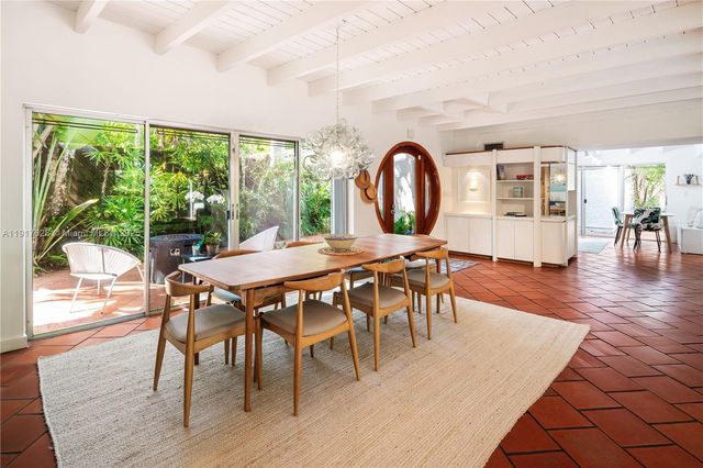 3765-1 Carmen Ct, Coconut Grove, FL 33133