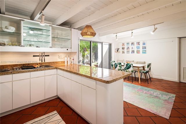 3765-1 Carmen Ct, Coconut Grove, FL 33133