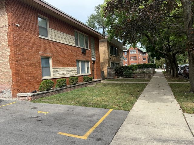 409 S MAPLE Avenue 1, Oak Park, IL 60302