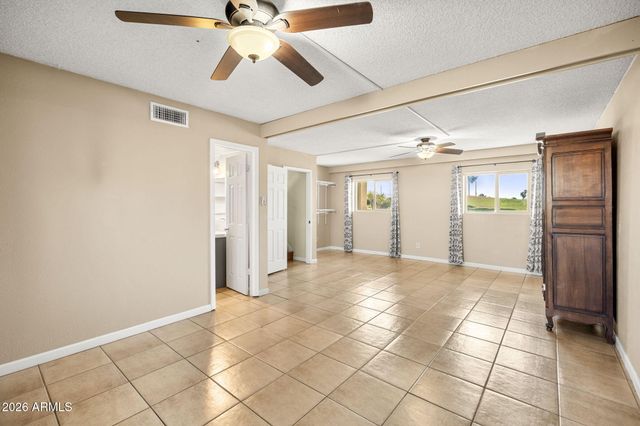 1838 W PAMPA Avenue, Mesa, AZ 85202
