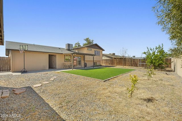 1838 W PAMPA Avenue, Mesa, AZ 85202