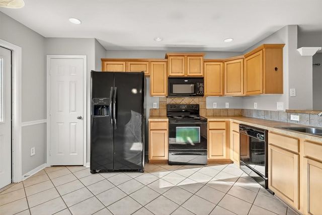 2110 Encino Dr, Corpus Christi, TX 78414