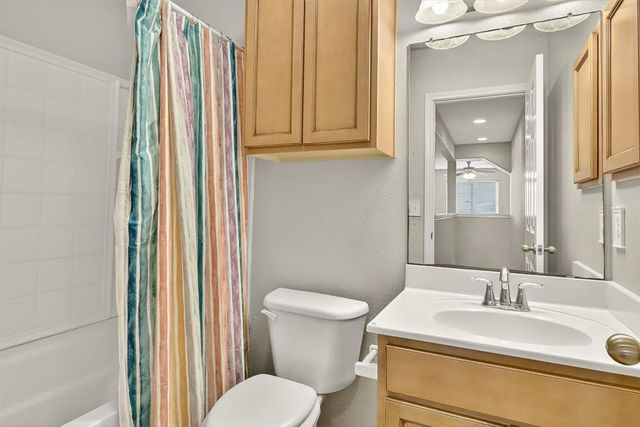 2110 Encino Dr, Corpus Christi, TX 78414