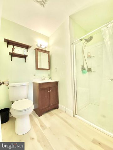 BISHOP DR, Aston, PA 19014