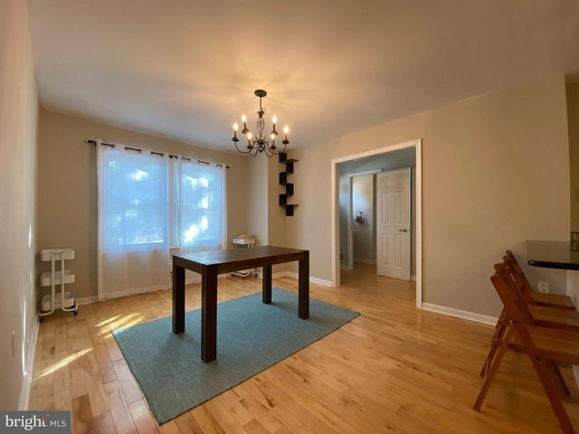 BISHOP DR, Aston, PA 19014