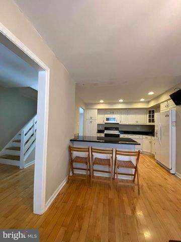 BISHOP DR, Aston, PA 19014