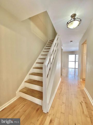 BISHOP DR, Aston, PA 19014