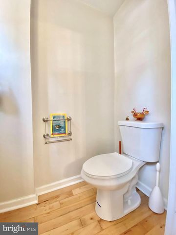 BISHOP DR, Aston, PA 19014