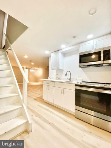 BISHOP DR, Aston, PA 19014