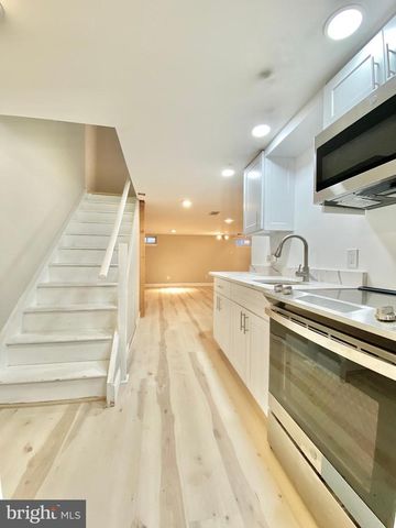 BISHOP DR, Aston, PA 19014