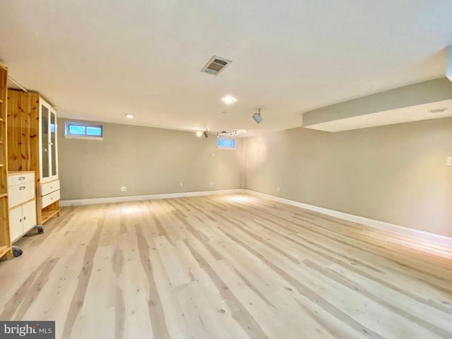 BISHOP DR, Aston, PA 19014