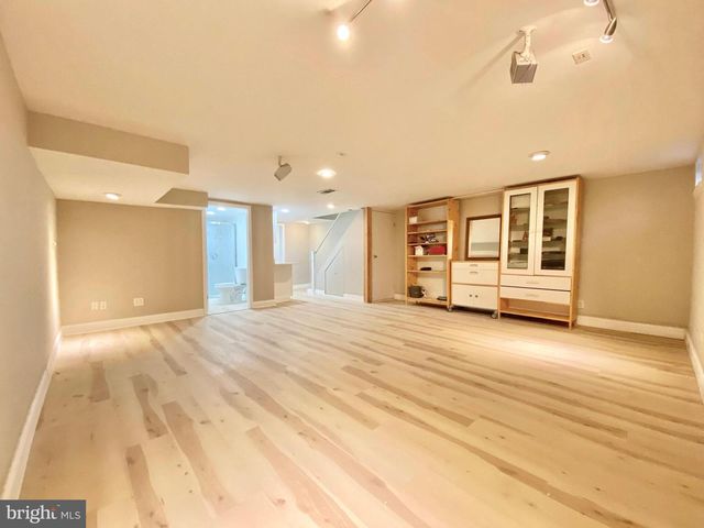 BISHOP DR, Aston, PA 19014