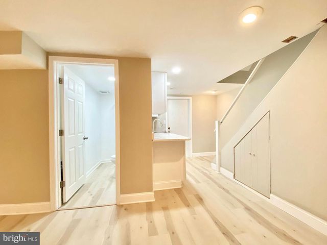 BISHOP DR, Aston, PA 19014