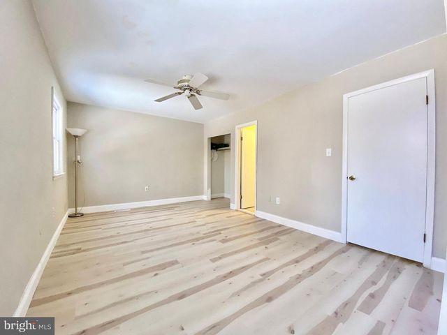 BISHOP DR, Aston, PA 19014