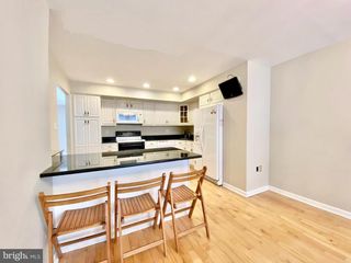 BISHOP DR, Aston, PA 19014