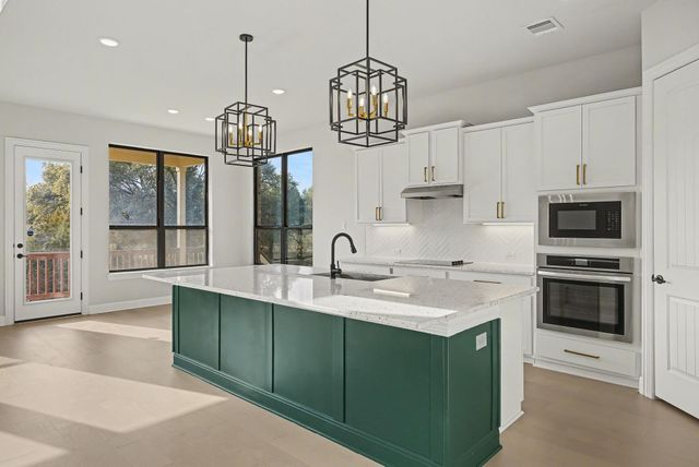 208 Tovas Secret CV, Georgetown, TX 78628