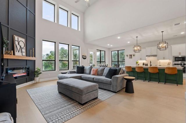 208 Tovas Secret CV, Georgetown, TX 78628