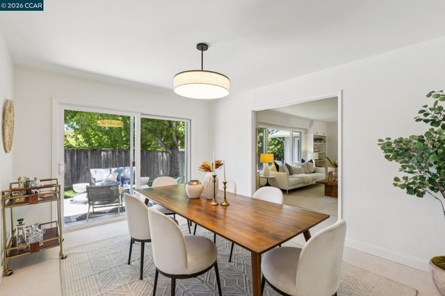 263 Tharp Dr, Moraga, CA 94556