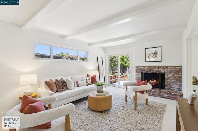 263 Tharp Dr, Moraga, CA 94556
